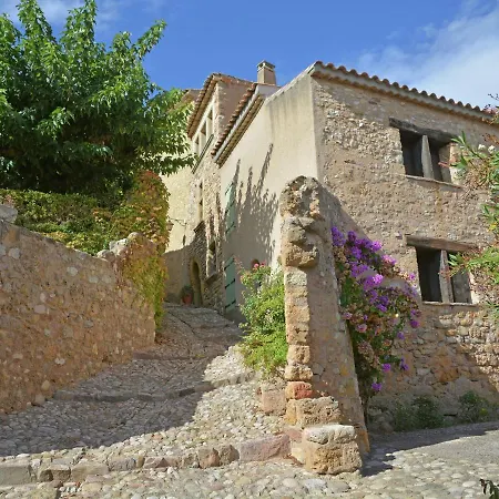 Sublime Flat With Terrace Villeseque-des-Corbieres